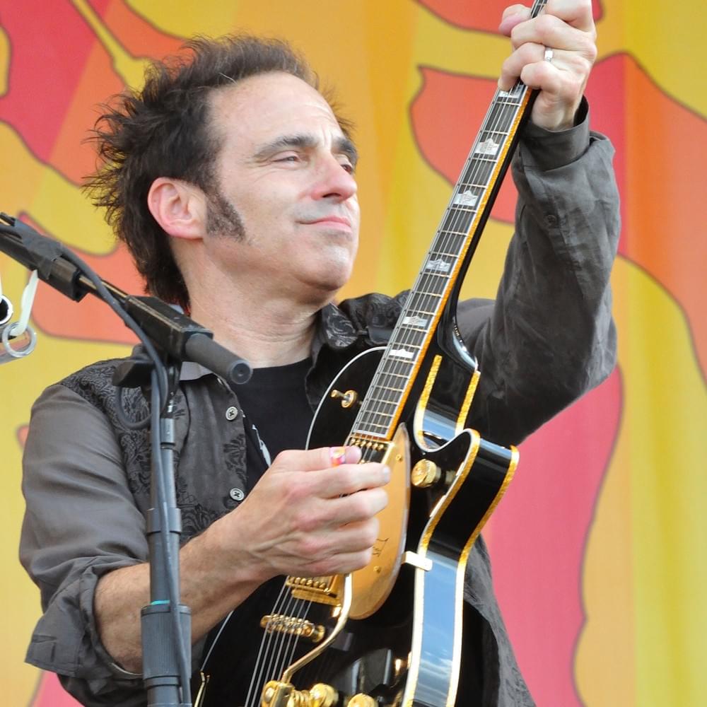 Photo of Nils Lofgren