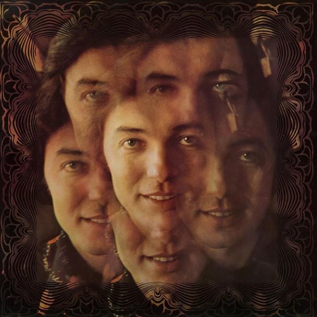 Album cover art for "Kdepak, ty ptáčku, hnízdo máš?" by Karel Gott