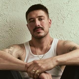 Photo of Marcus Mumford