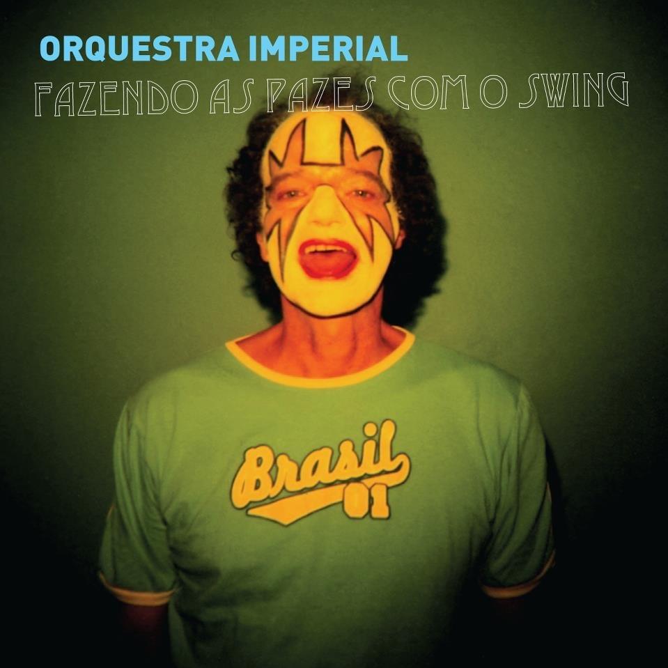 Enquanto A Gente Namora by Orquestra imperial