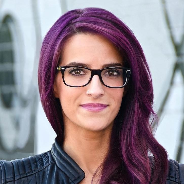 Photo of Sarah Schachner