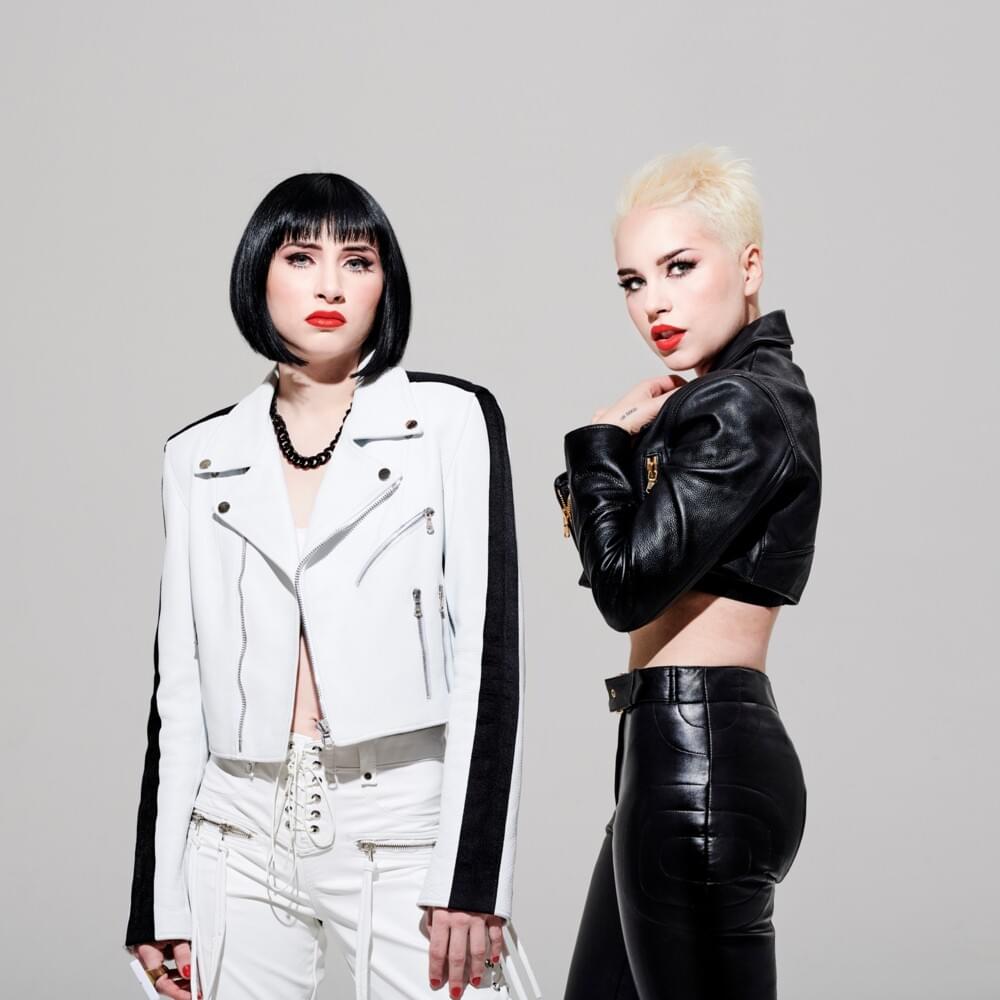Cover image for Command Sisters