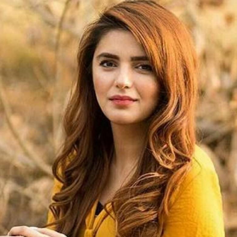 Momina Mustehsan Profile Picture Photo of Momina Mustehsan