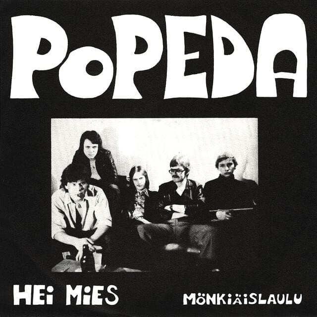 Album cover art for "Mönkiäislaulu" by Popeda