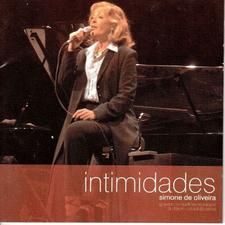 Auto-Retrato (Ao Vivo) by Simone de Oliveira