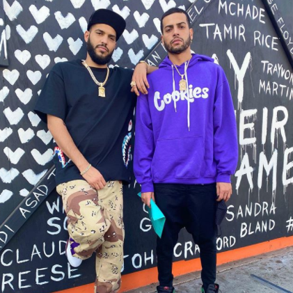 Cover image for The Martinez Brothers