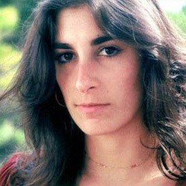 Photo of Karla Bonoff