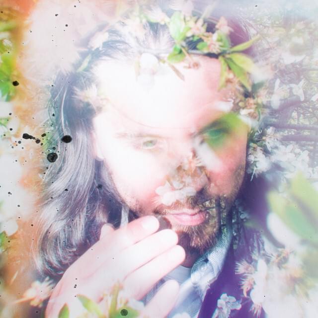 Album cover art for "Faller tillbaks" by Albin Johnsén & Maybe
