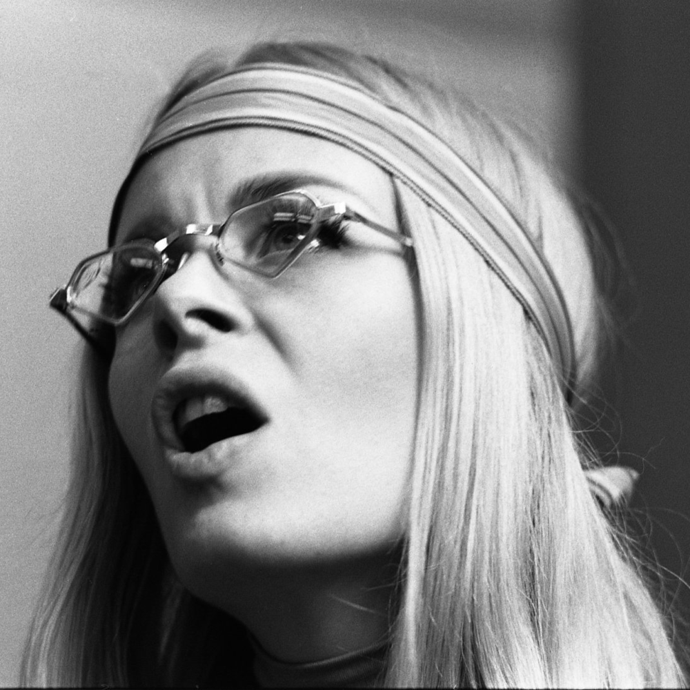 Photo of Lynn Kellogg