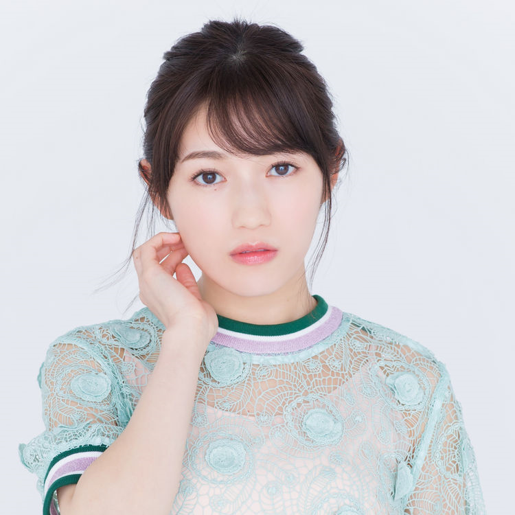 Photo of 渡辺麻友 (Mayu Watanabe)