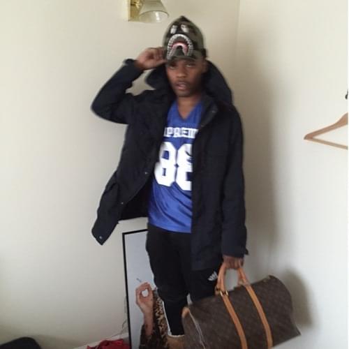 Album cover art for "Rich" by Pollari