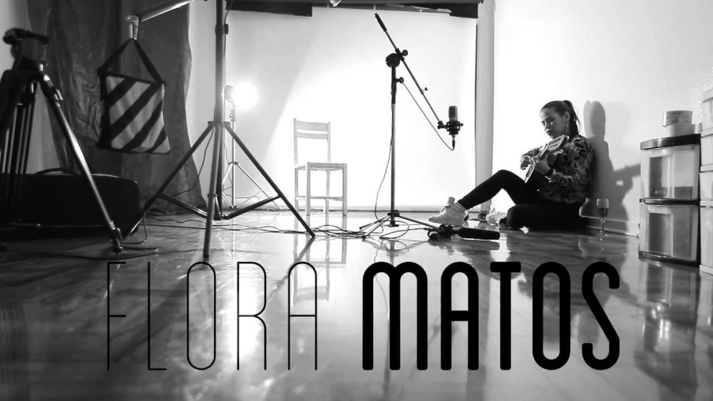 Album cover art for "Comofaz" by Flora Matos