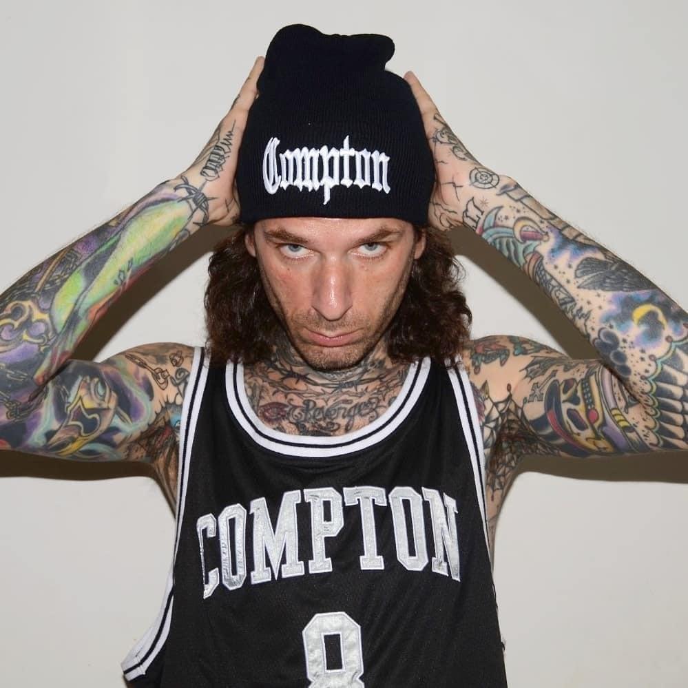Photo of Metal Carter