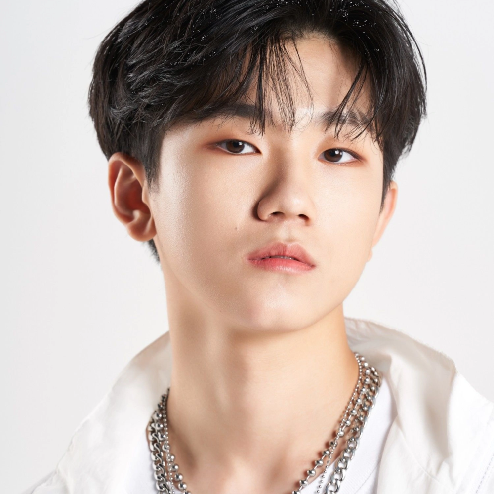 Photo of M1NU (미누)