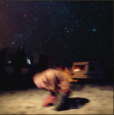 Album cover art for "Między Nami" by Siles & Dister