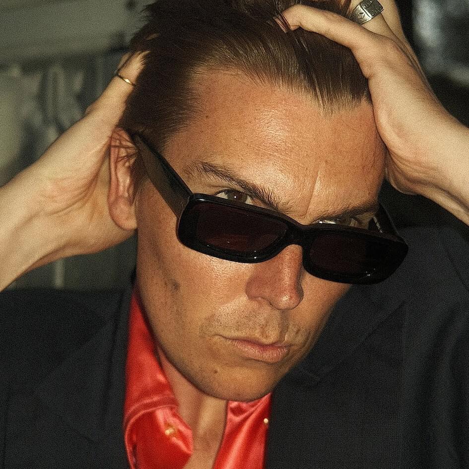 Alex Cameron Profile Picture Photo of Alex Cameron