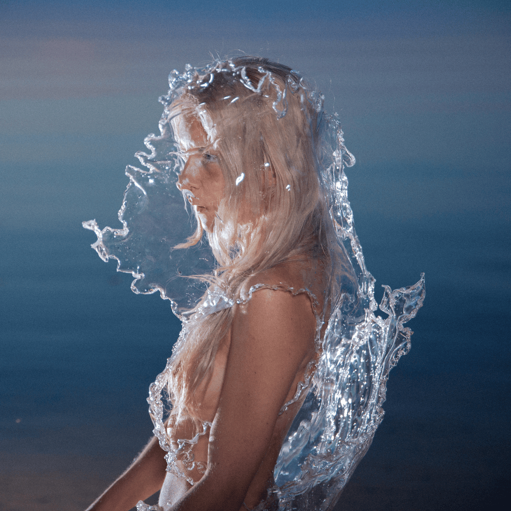 Album cover art for "STILL BLUE" by iamamiwhoami