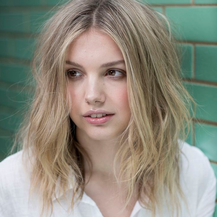 Photo of Hannah Murray