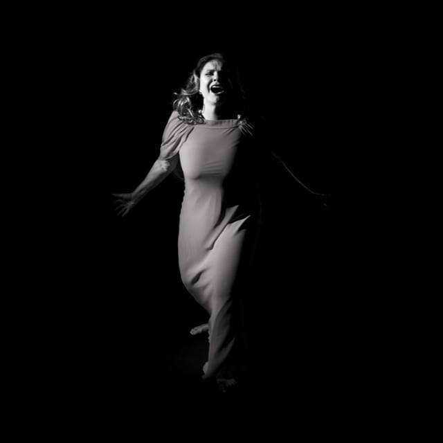Album cover art for "Revelação" by Fafá de Belém