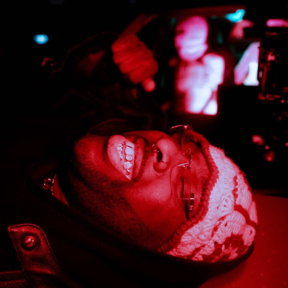 Cover image for B&E