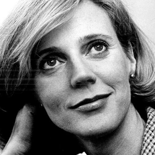 Blythe Danner Profile Picture Photo of Blythe Danner