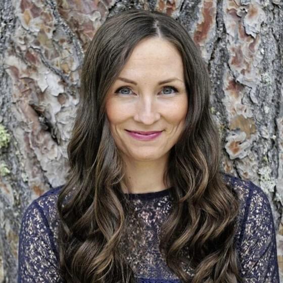 Julie Fowlis Profile Picture Photo of Julie Fowlis