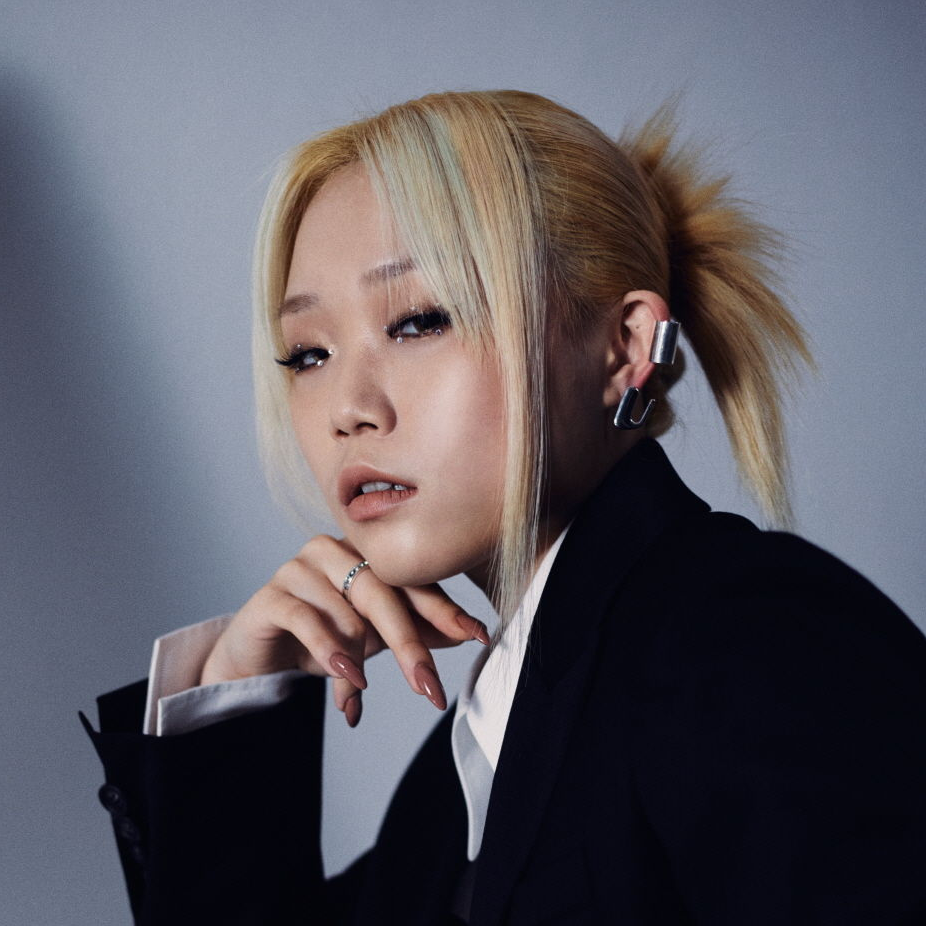 Cover image for Bryn (브린)