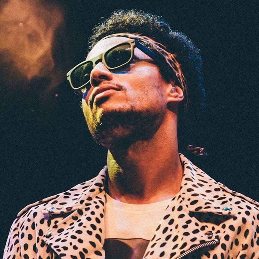 José James Profile Picture Photo of José James