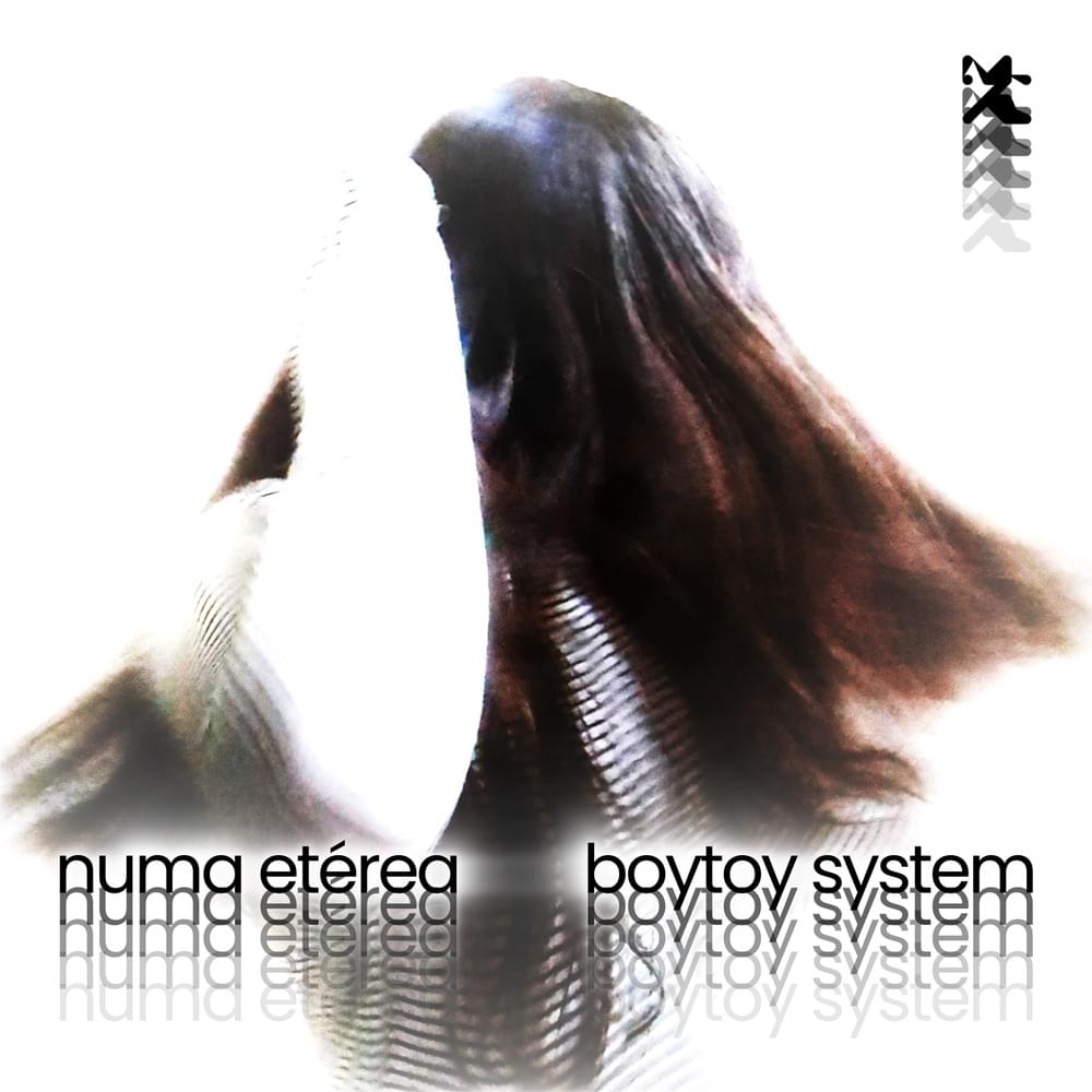 800dbB0Y by Numa Etérea