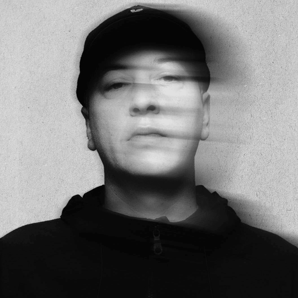 Devlin Profile Picture Photo of Devlin