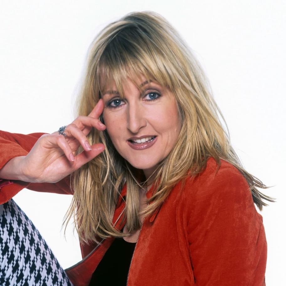 Donna Lewis Profile Picture Photo of Donna Lewis