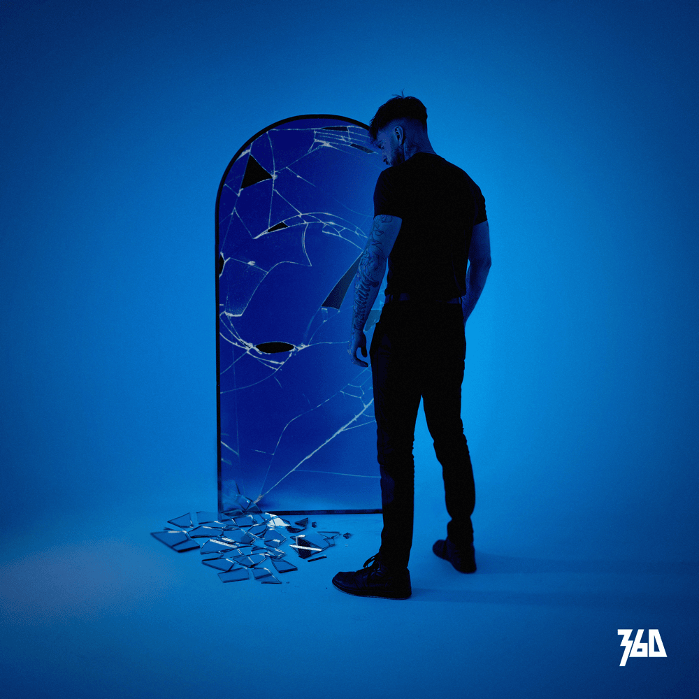 Cover image for Out Of The Blue