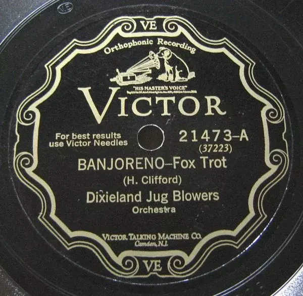 Album cover art for "Banjoreno" by Dixieland Jug Blowers