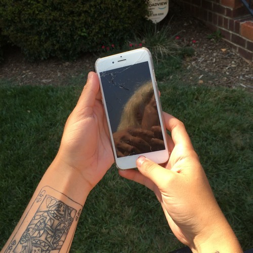 Album cover art for "I wanna be the picture on ur homescreen" by 93FEETOFSMOKE