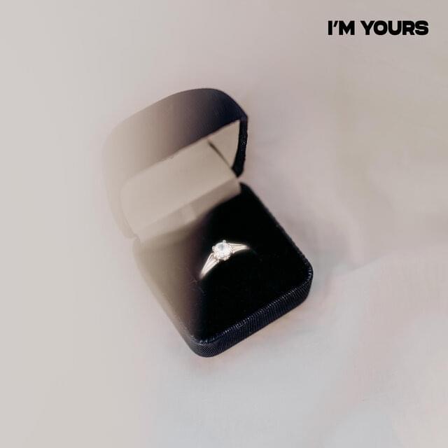 Album cover art for "I’m Yours" by Chiddy Bang