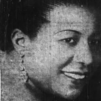 Photo of Laura Rucker