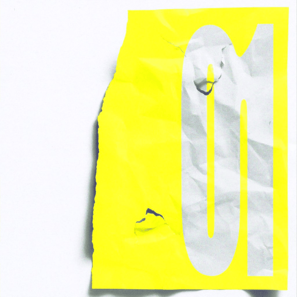 Cover image for 01