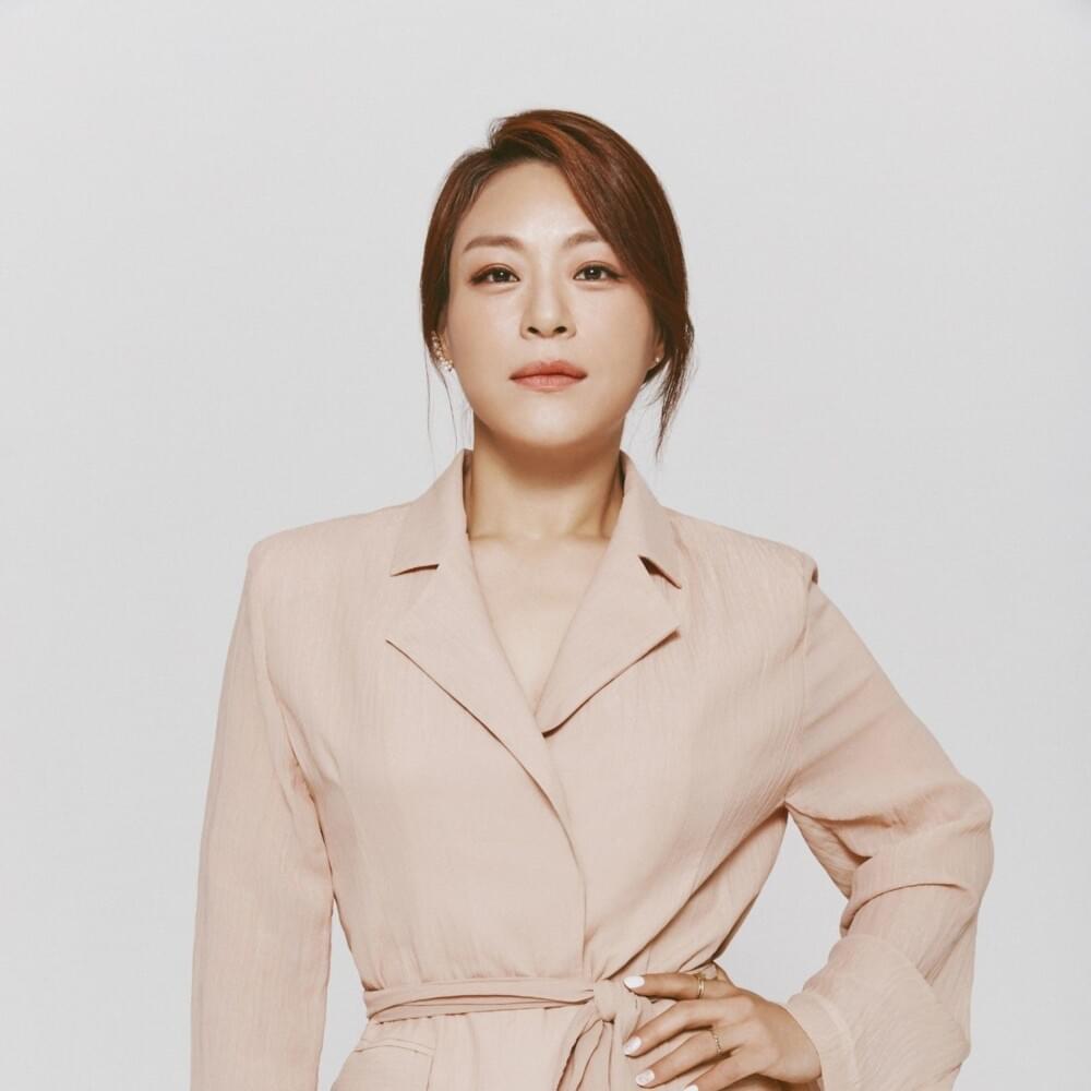 Lee Young Hyun (이영현) Profile Picture Photo of Lee Young Hyun (이영현)