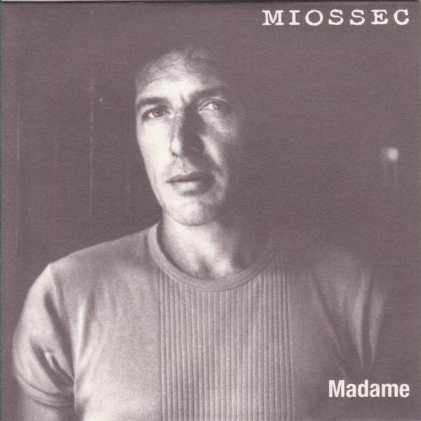 Album cover art for "Madame" by Miossec
