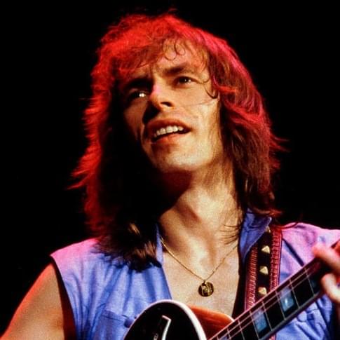 Steve Howe Profile Picture Photo of Steve Howe