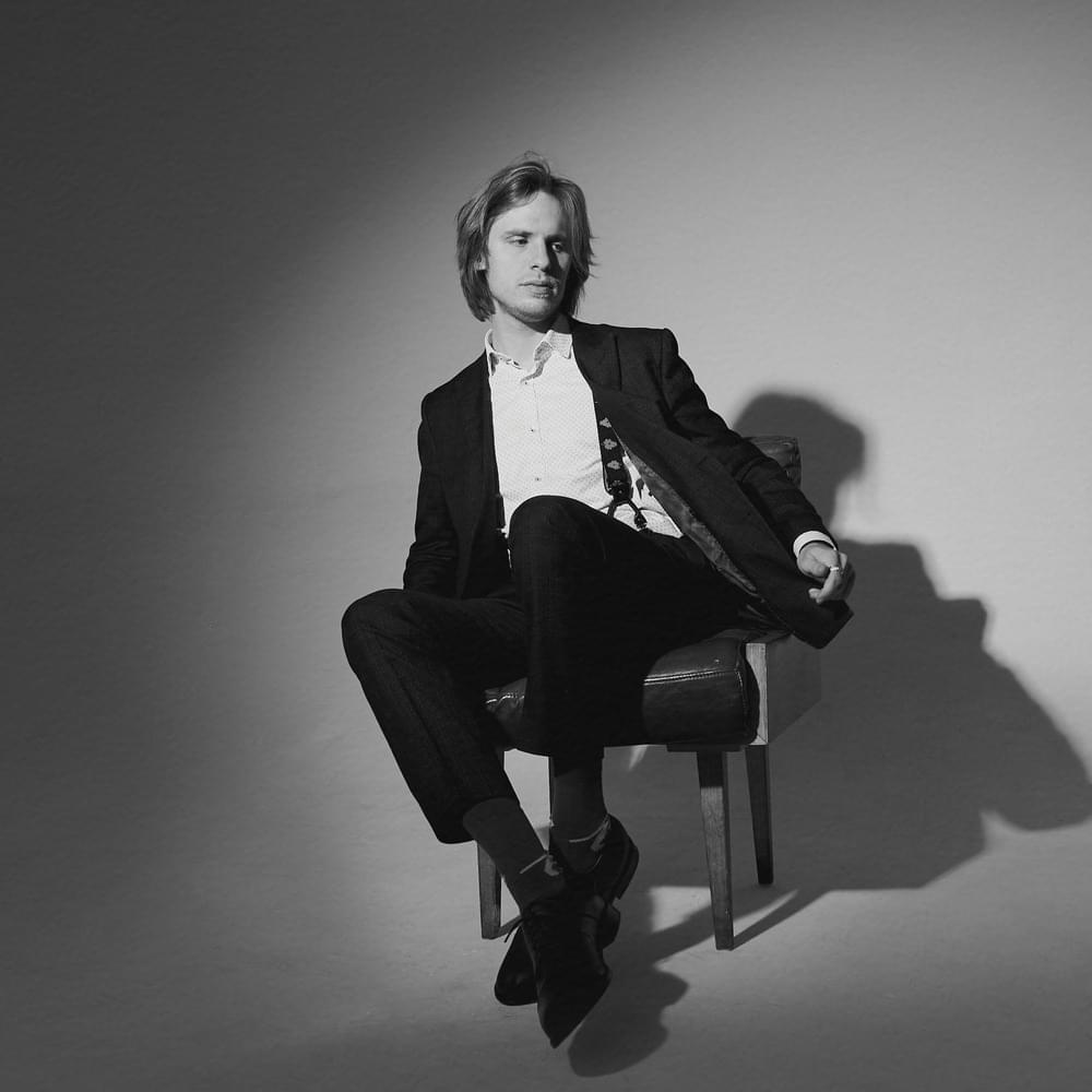 Cover image for Золотое Перо (Zolotoe Pero)