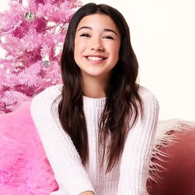 Photo of Scarlett Estevez