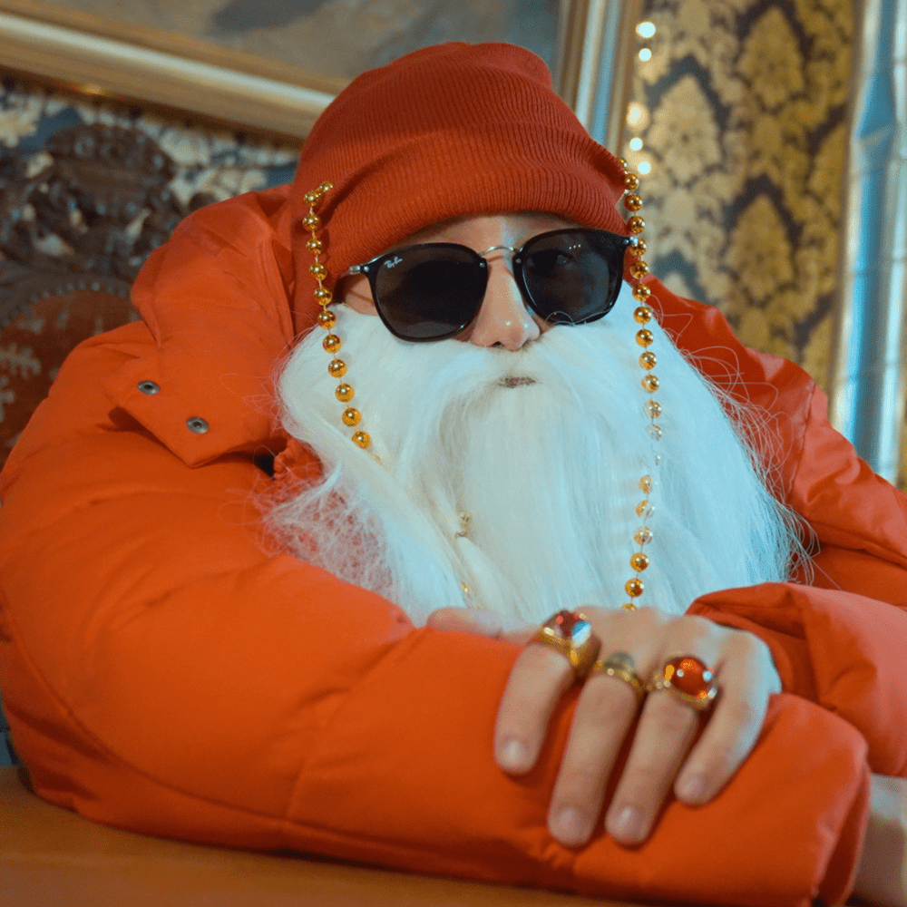 Album cover art for "Merry X (Santa der Boss)" by Julien Bam