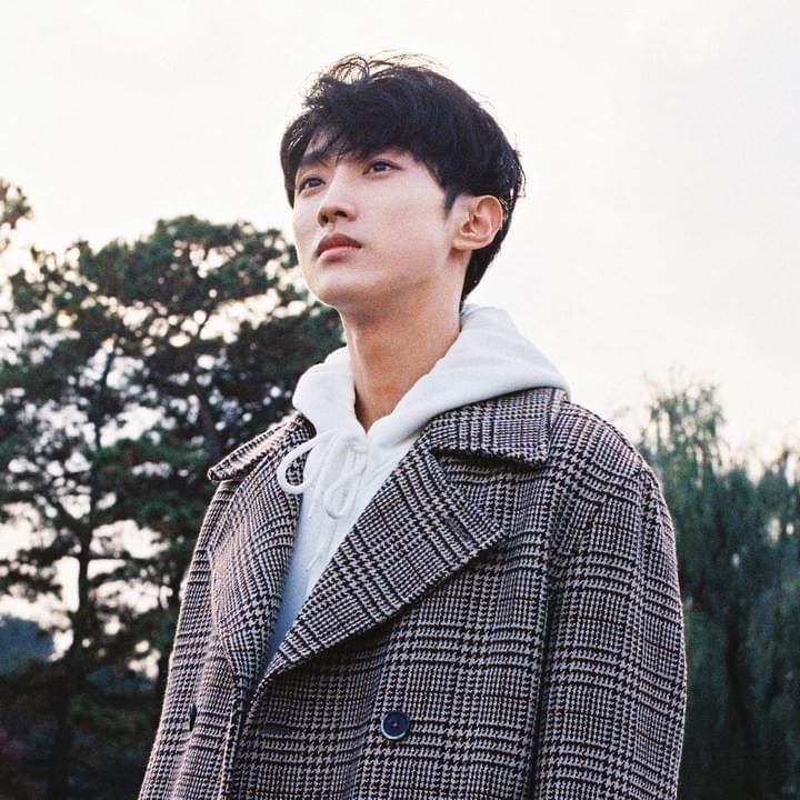 Photo of Jinyoung (B1A4) (진영)