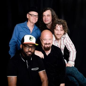 Photo of The Fabulous Thunderbirds
