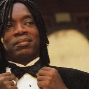 Album cover art for "Certas coisas" by Milton Nascimento