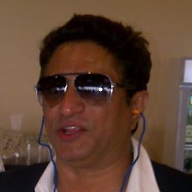 Cover image for Anand Raj Anand