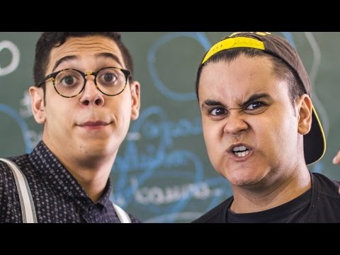 Album cover art for "Não Deixe Sua Professora Te Pegar Ouvindo Isso!" by 7 Minutoz