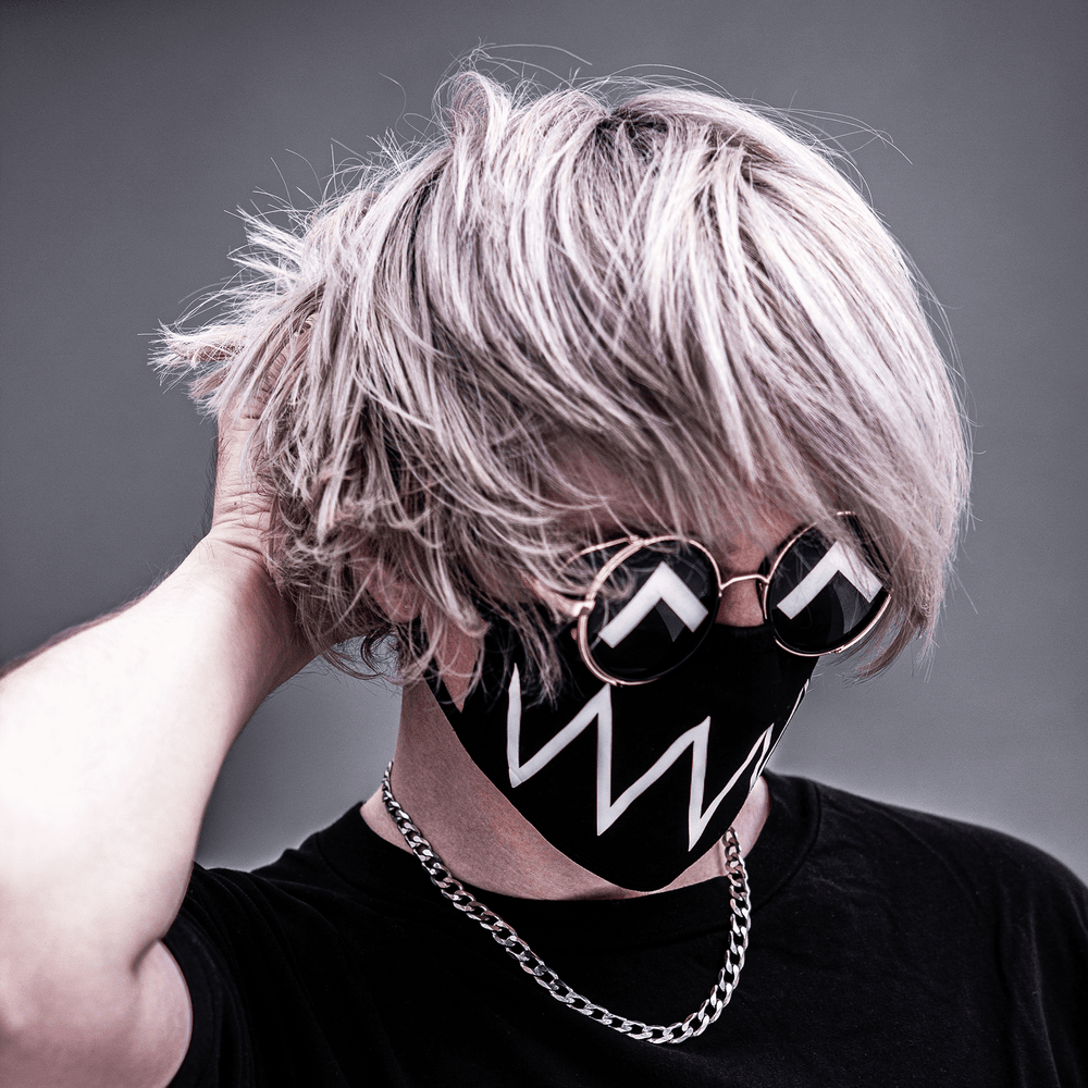 Tokyo Machine Profile Picture Photo of Tokyo Machine