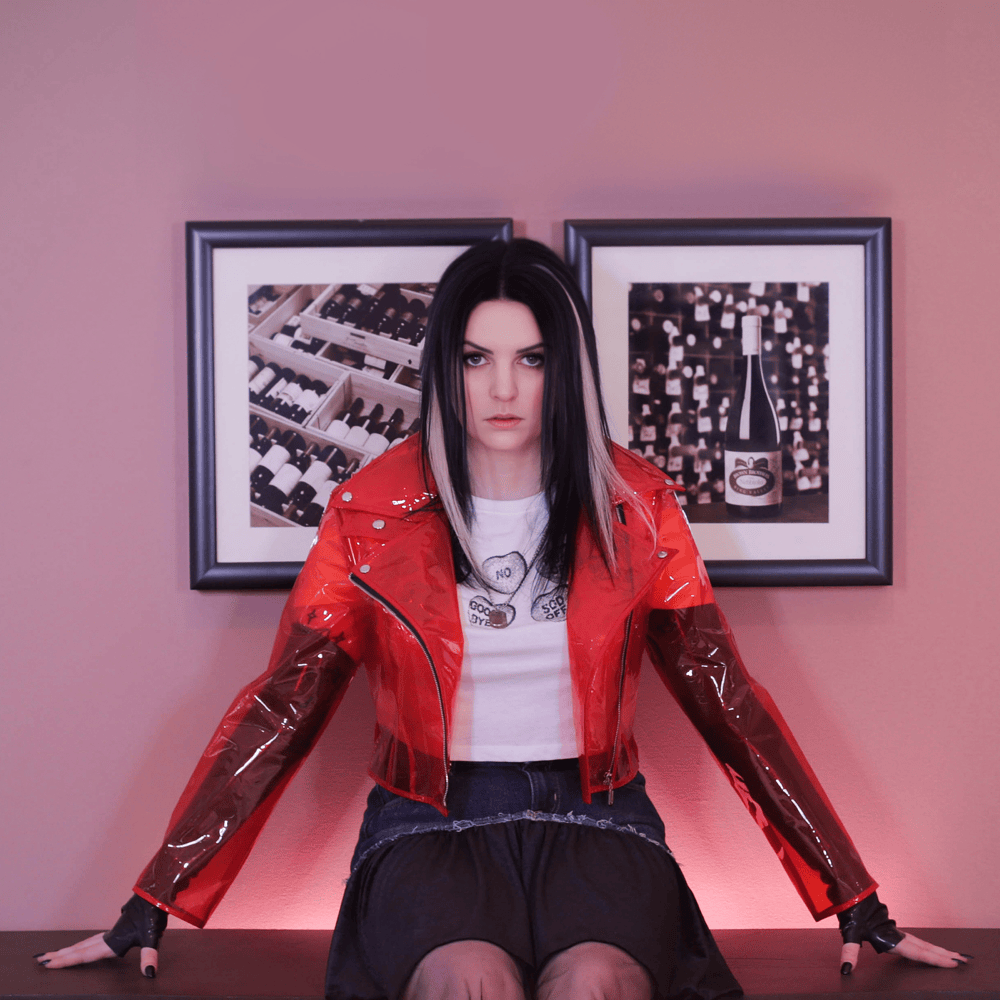 Album cover art for "Everybody Lies" by Emma Blackery